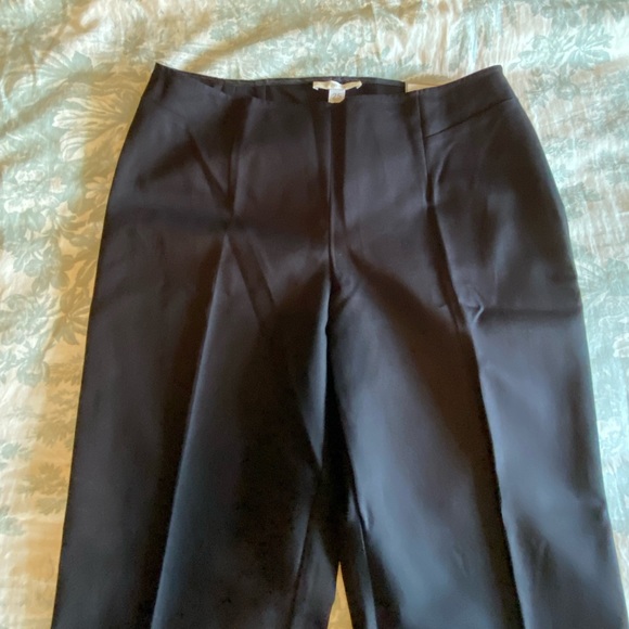 NWT Chico’s Ultimate Fit Ankle Black Pants - Picture 5 of 10